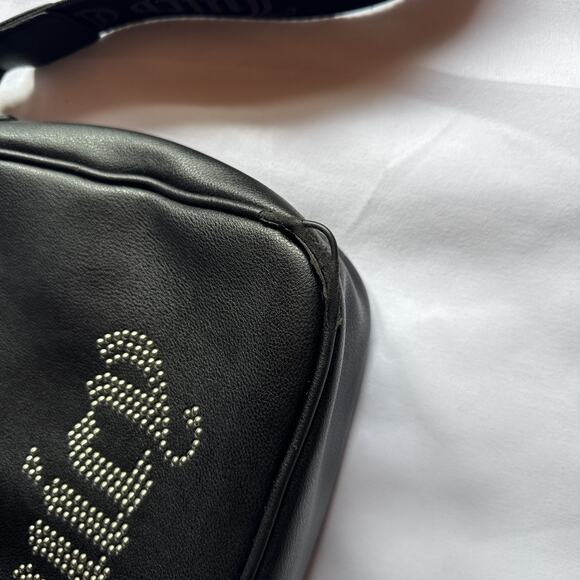 Juicy Couture Black Crossbody Bag Rhinestone Logo Adjustable Designer Minimal - Picture 7 of 8